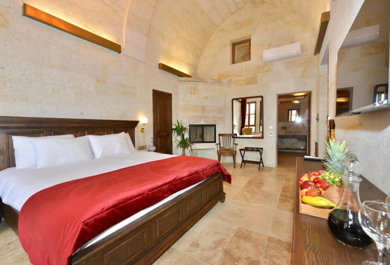 Evanthia Cave Suites Ургуп Экстерьер фото
