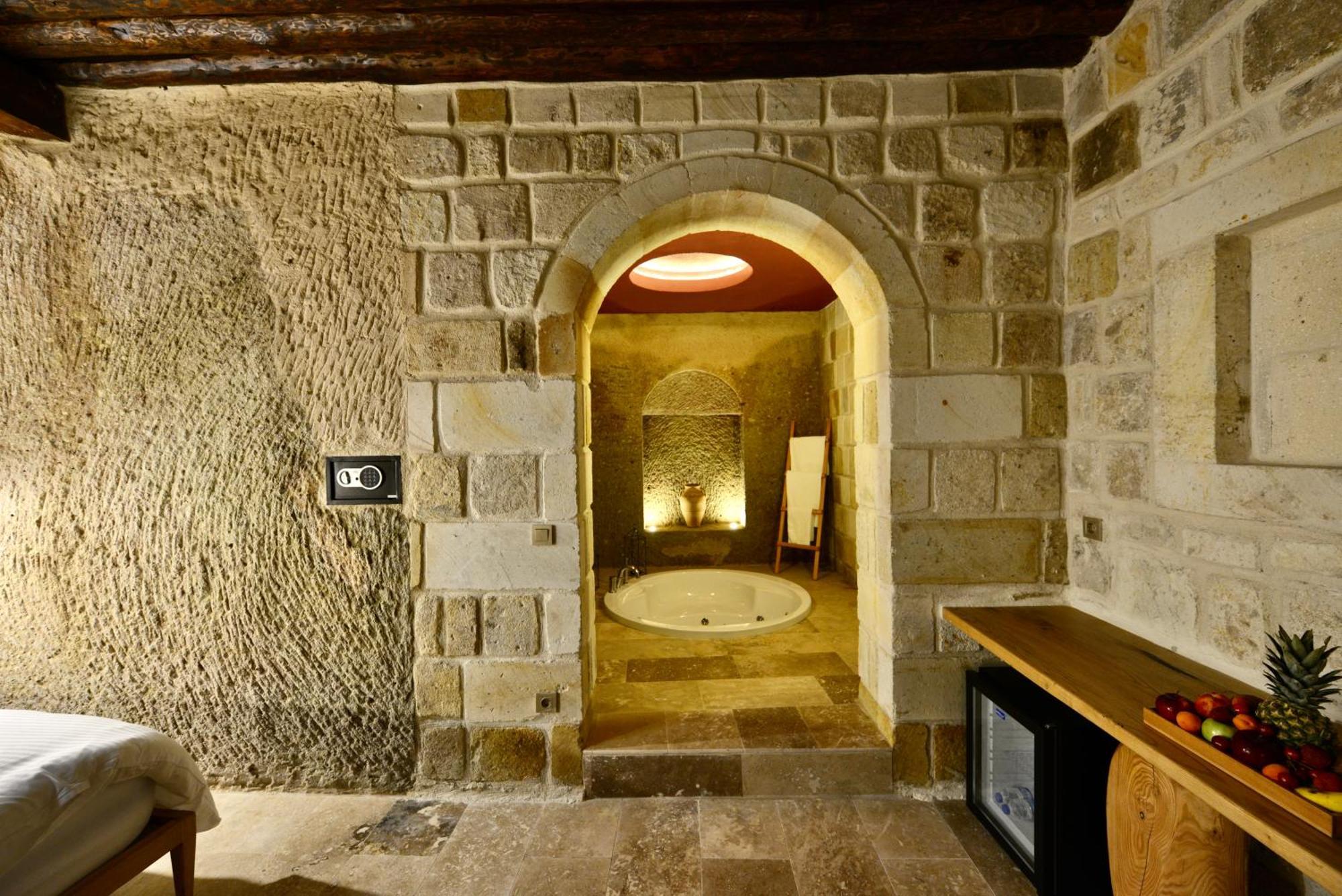 Evanthia Cave Suites Ургуп Номер фото